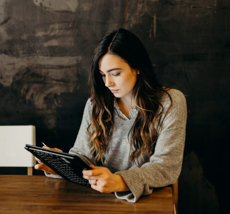 EMail Kontakt Kontakt EMail